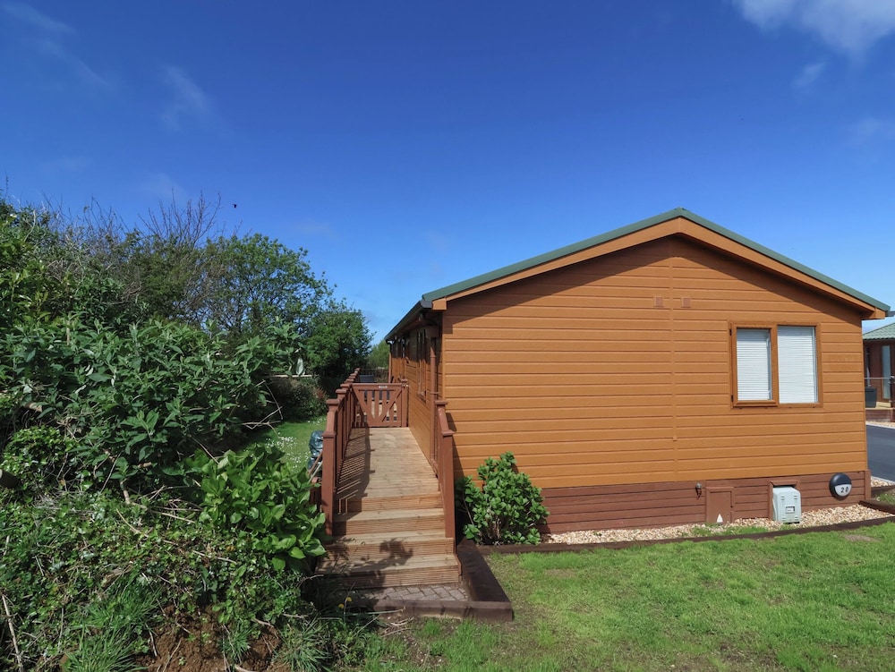 Poppy Lodge