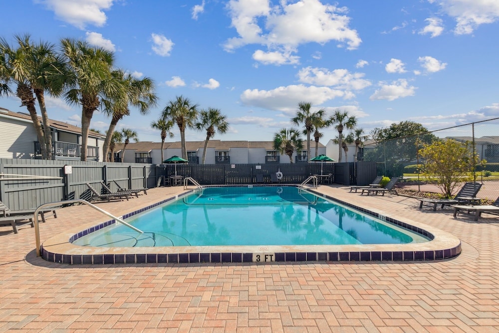 Fernandina Shores 6406 2 Bedroom Condo