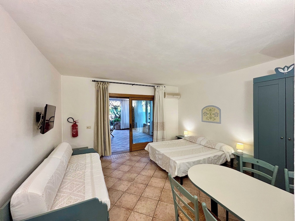 Residence with pool in Porto Rotondo