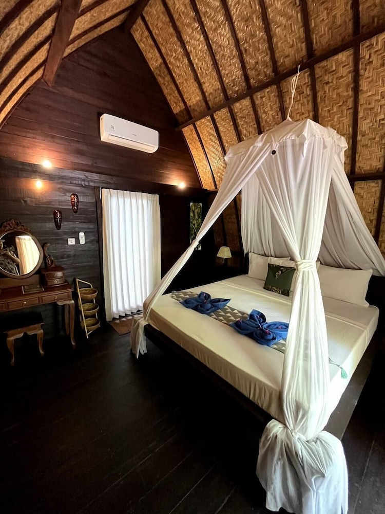 Nelly Homestay