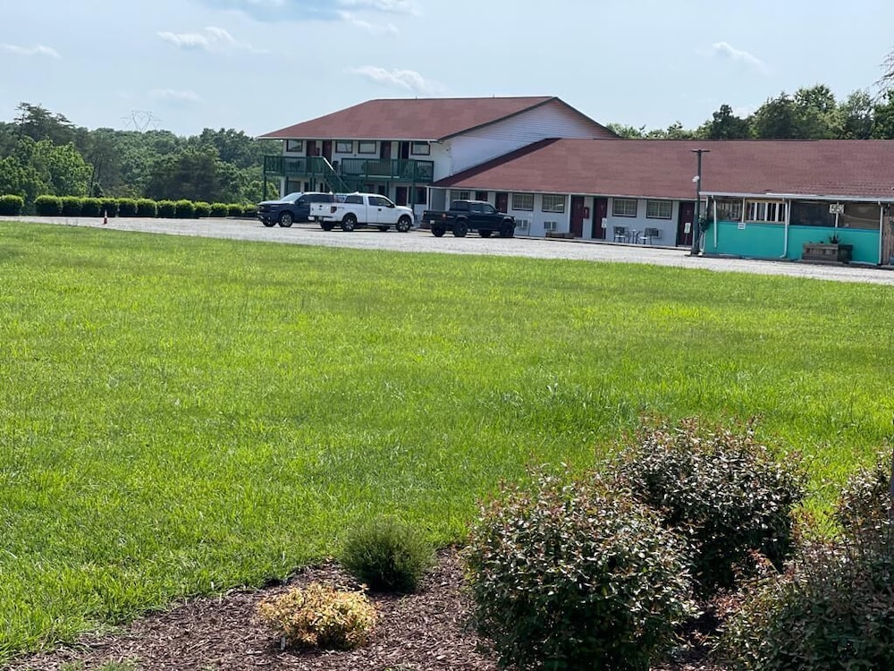 Hotel Lake Anna