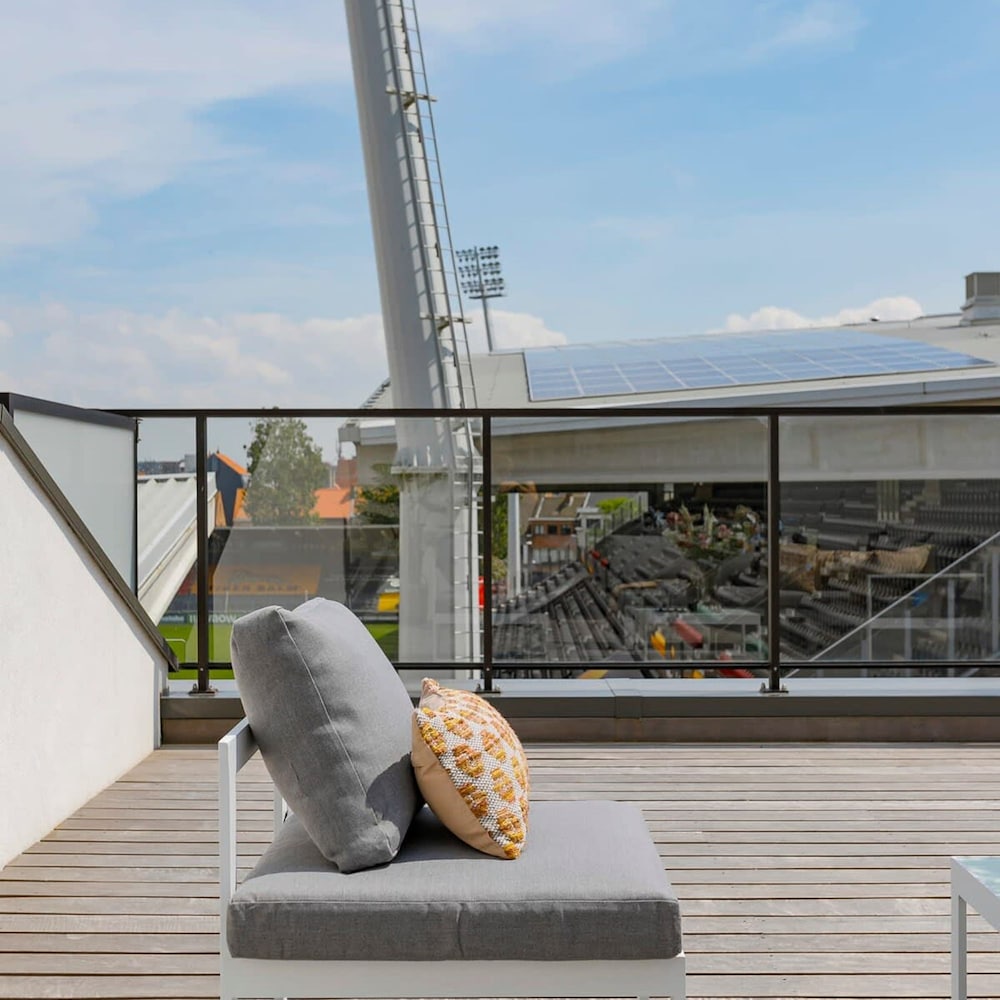 Brand new Family House With Roof Terrace
