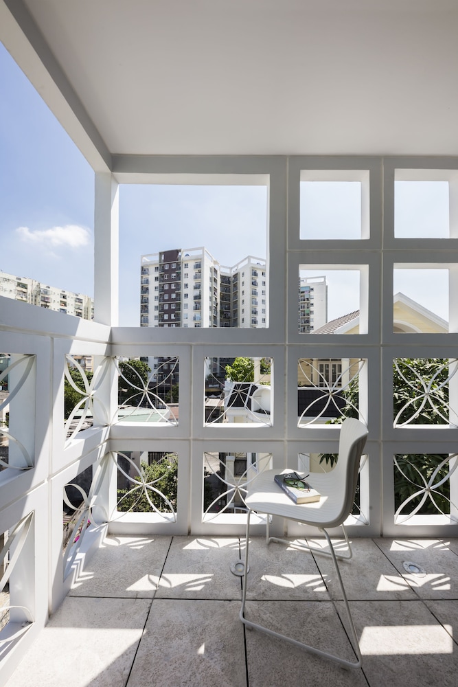 The Tropical Residence Serviced Homestay