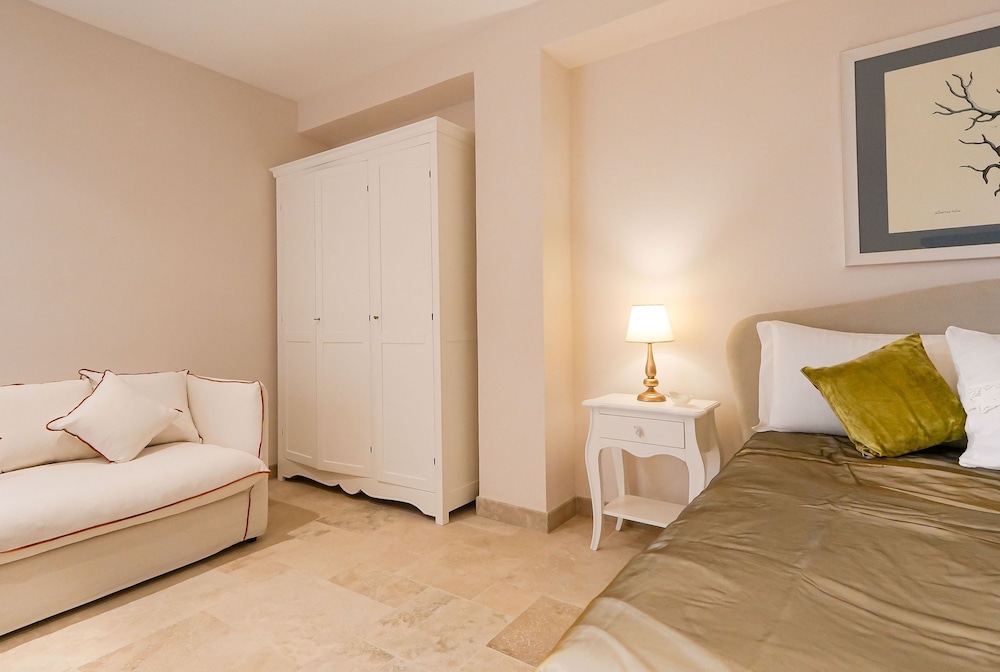 Marina Homes Standard 2