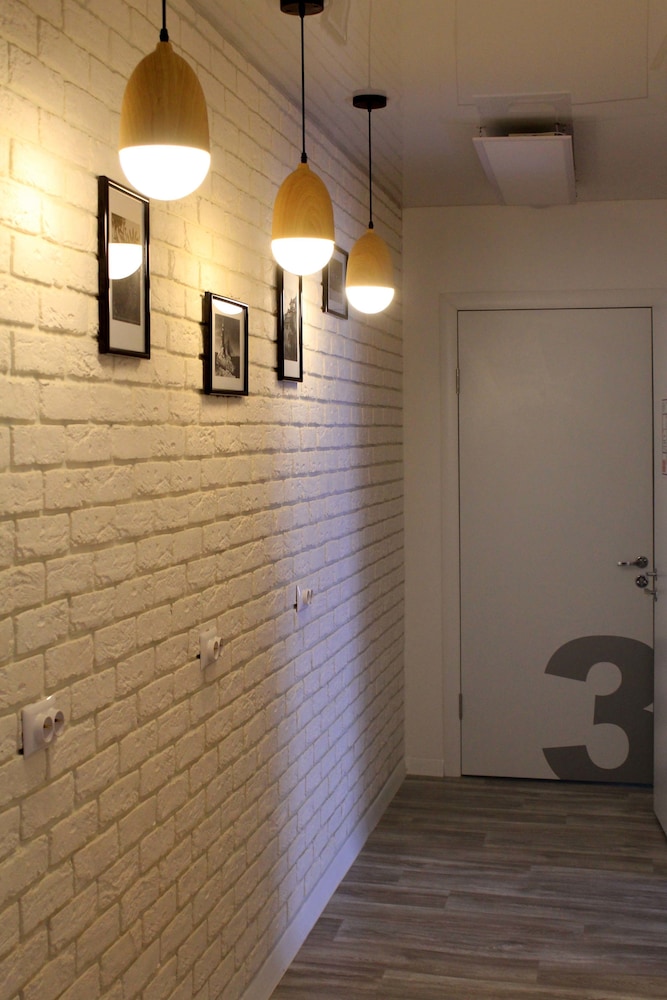 Hostel 65