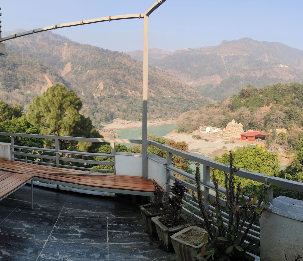 Art Bliss Hostel