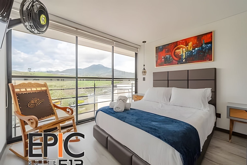 Epic Suite 513 Deluxe Aeropuerto