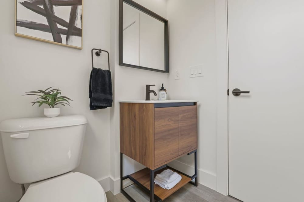 Stylish Getaway -columbus-3 Bedroom Masterpiece