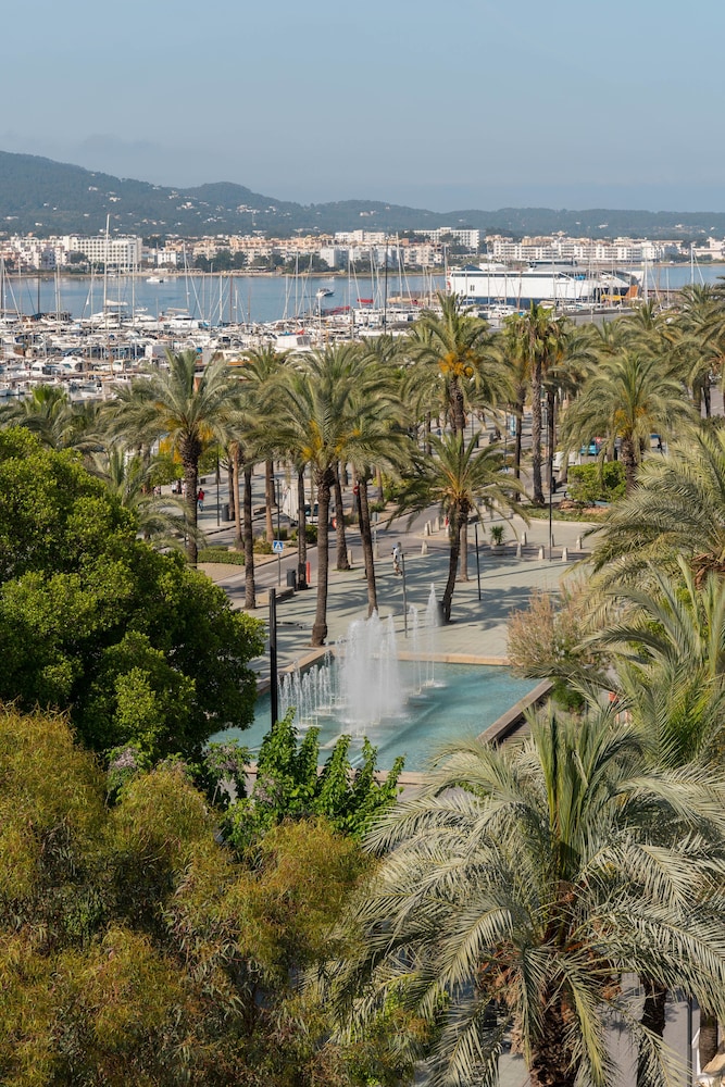 The Red Hotel by Ibiza Feeling - Adults only