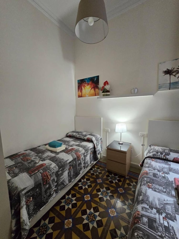 Rooms Roger