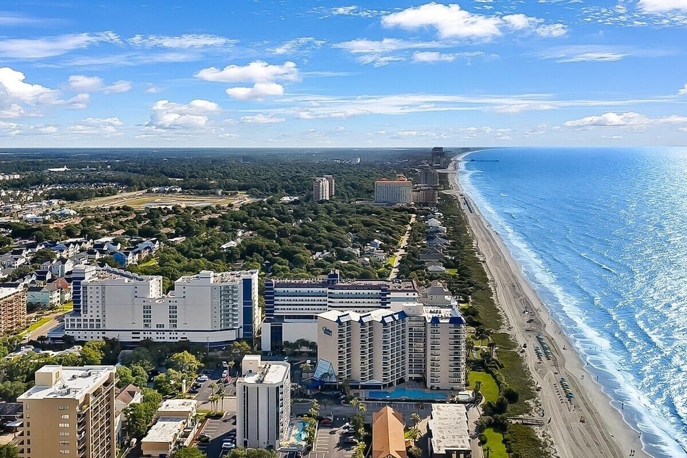 Horizon 701 3 Bedroom Condo
