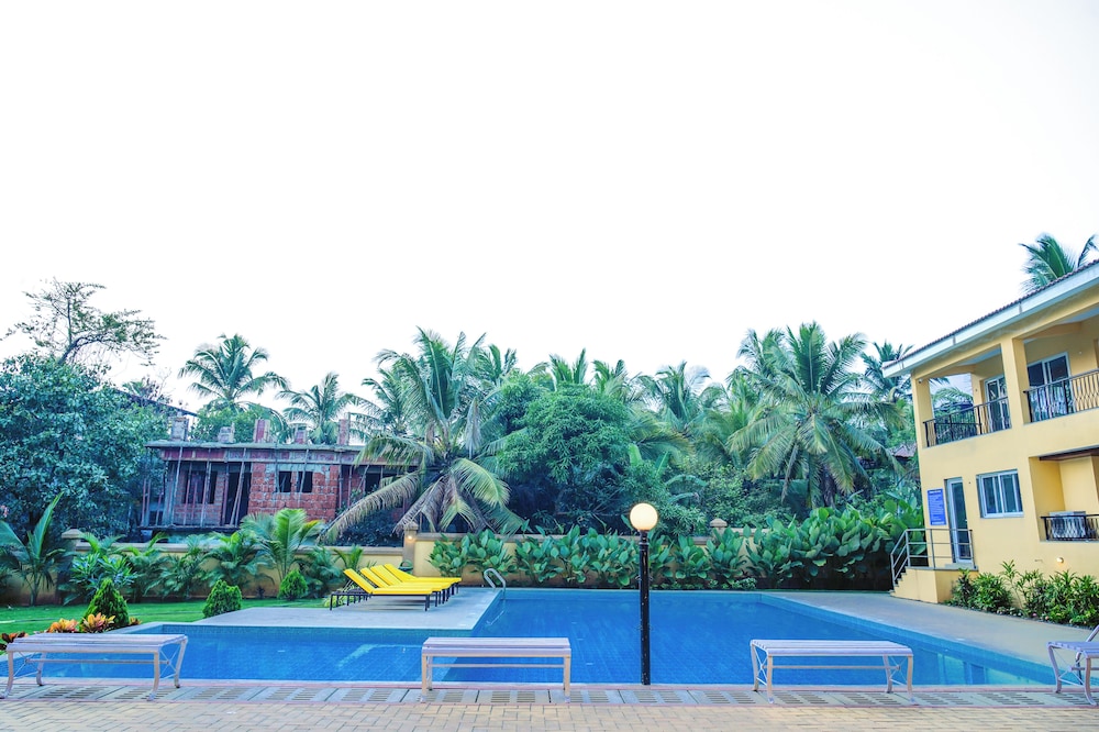 Alaya Stays Veera Serina 3 BHK with Pool