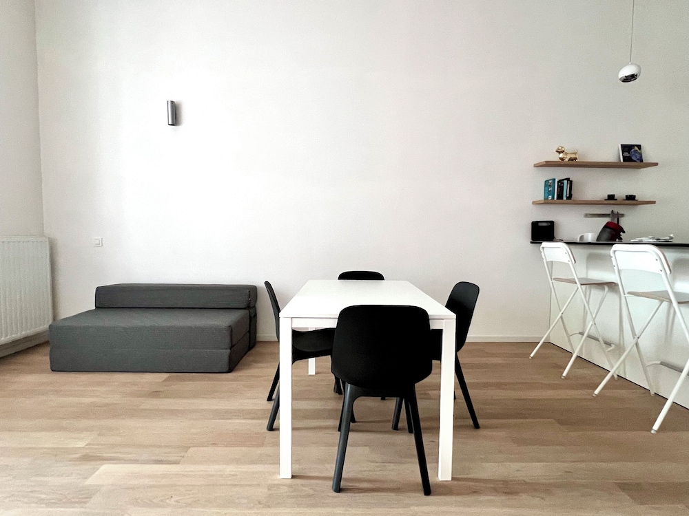 Spacious Loft Instant Favourite Up to 4