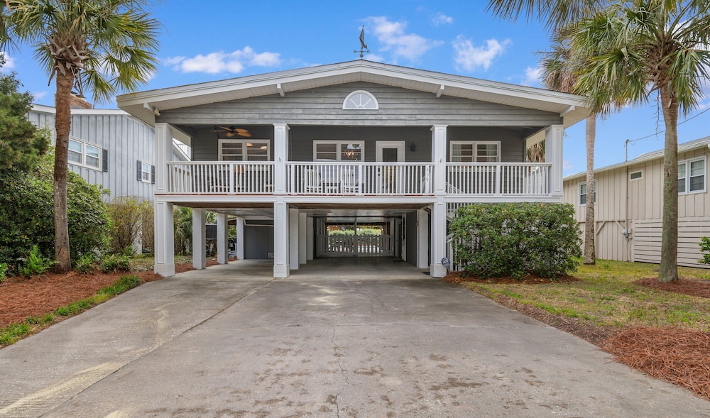 Lachicotte Vacation Rentals