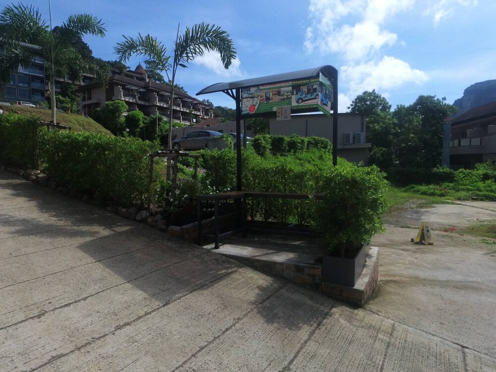 A303 - 1 Bdr Condo Partial Sea View, Ao Nang Beach