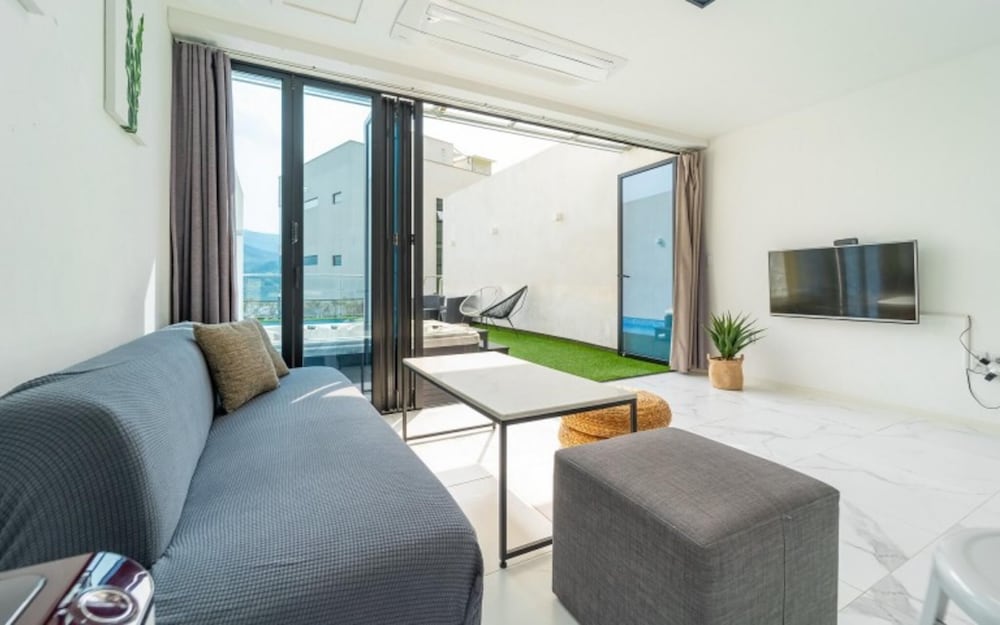 Hapcheon Rest Pool Villa view 4