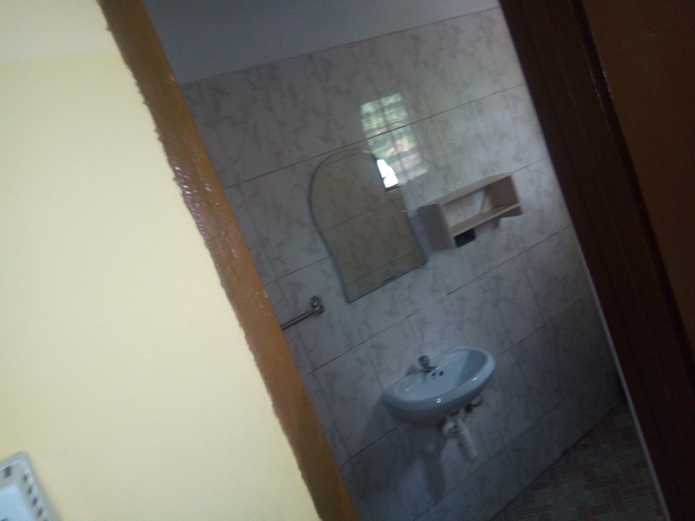 Zito Guest Inn
