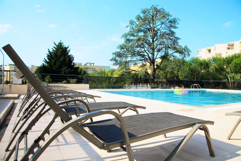 Apartment in Cote D'azur Near the Beach