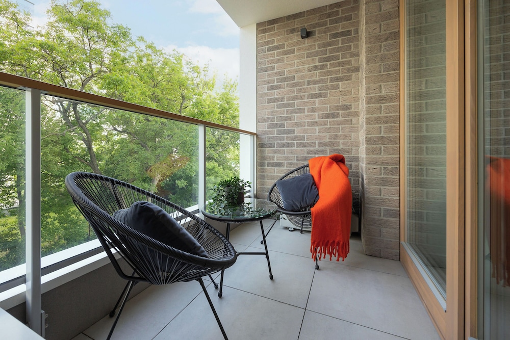 Domaniewska Mokotów by Renters Prestige