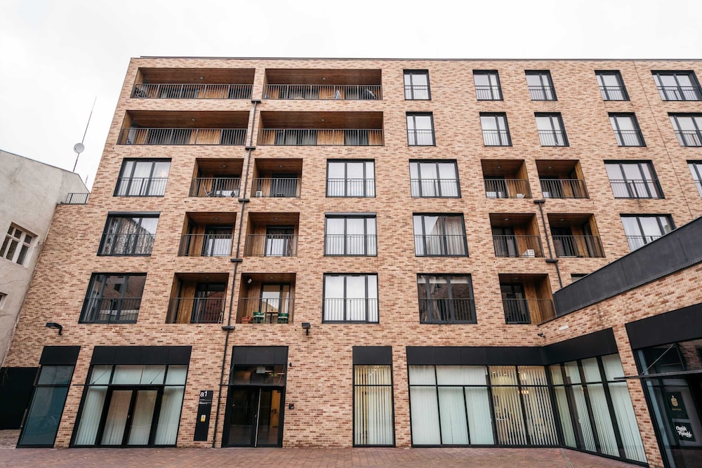 Brewery Apartment - LoftAffair view 5
