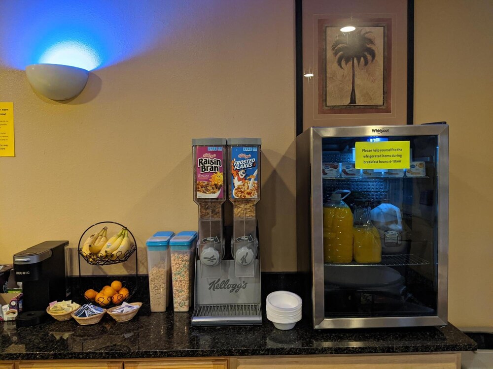 Horizon Hotel, Bilde 32