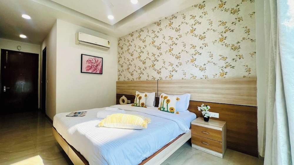 Olive Hotel Medanta