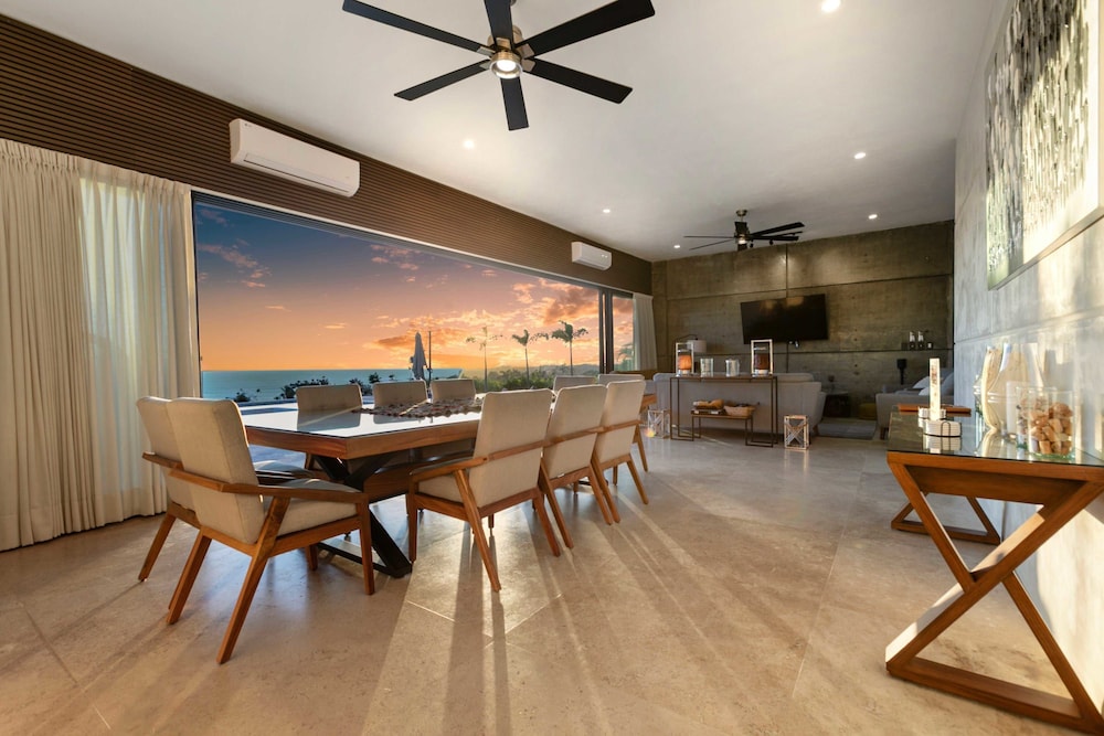 Punta De Mita - Luxury 7 BR Villa Oceanview