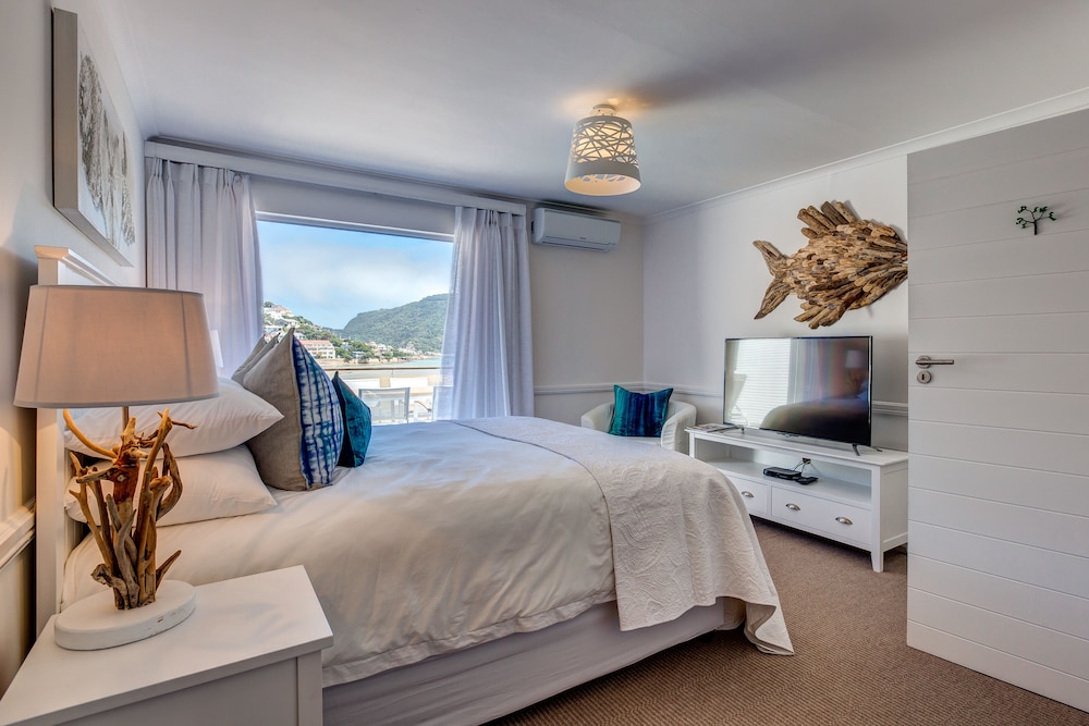 Amanzi Island Boutique Hotel