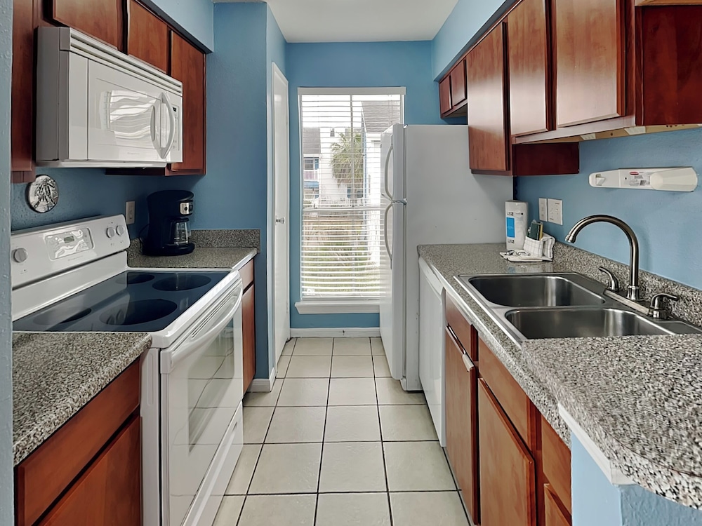 Summer Daze by Ryson Vacation Rentals