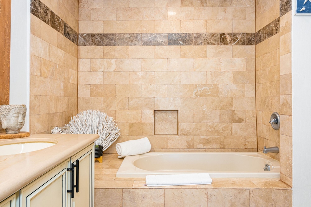 2BR Beachfront Escape in Puerto Penasco