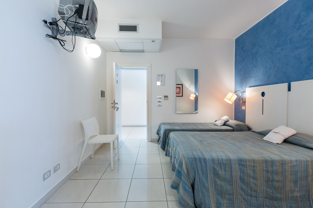 Silver Hotel