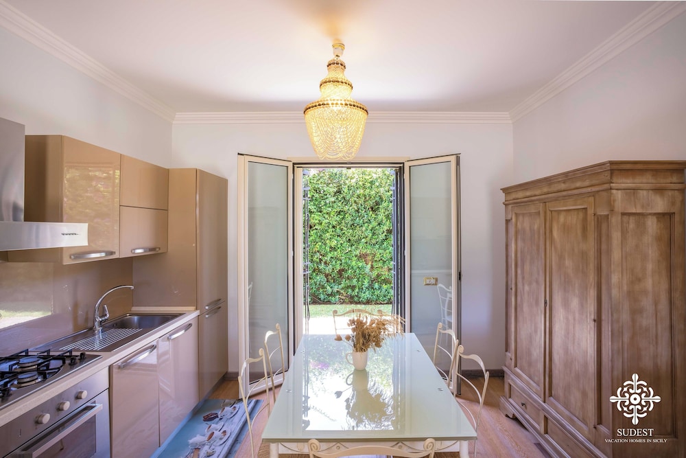 Villa Festosa - Luxury Retreat