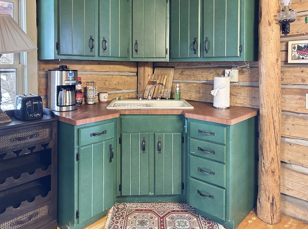 Timeless Mesa Hideaway 2 Bedroom Cabin