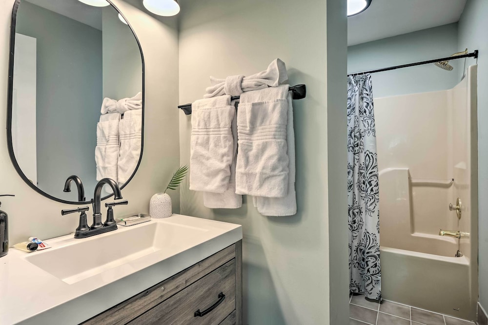 Annapolis Vacations - Annapolis Vacation Home: 2 Mi to Quiet Waters Park - Property Image 9