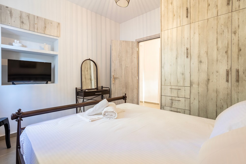 Filiatra Charming Urban Escapes Your Cozy Retreats