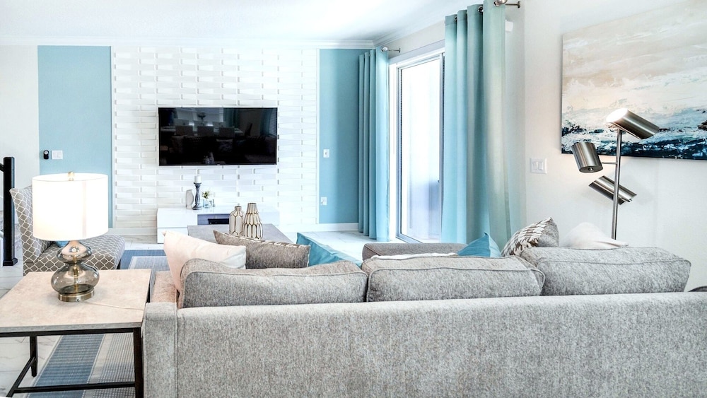 The Retreat at Champions Gate by Nova