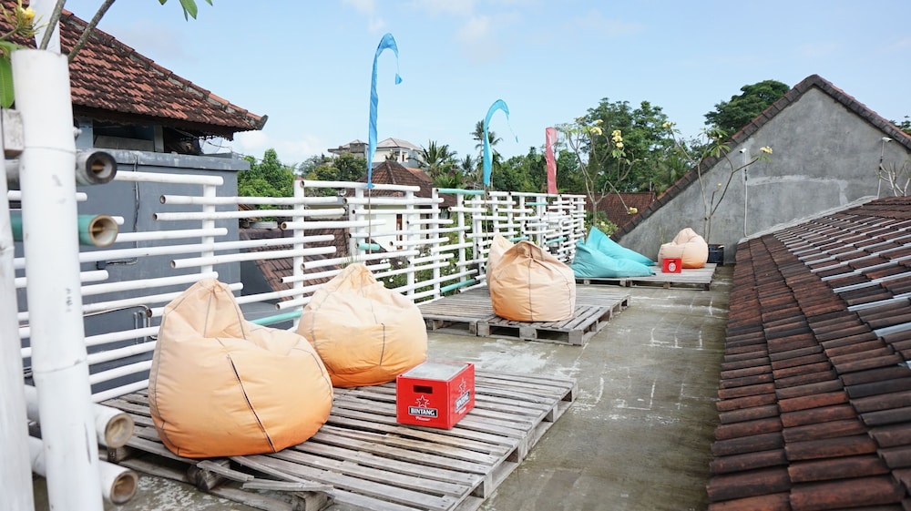 NamaStay Hostel