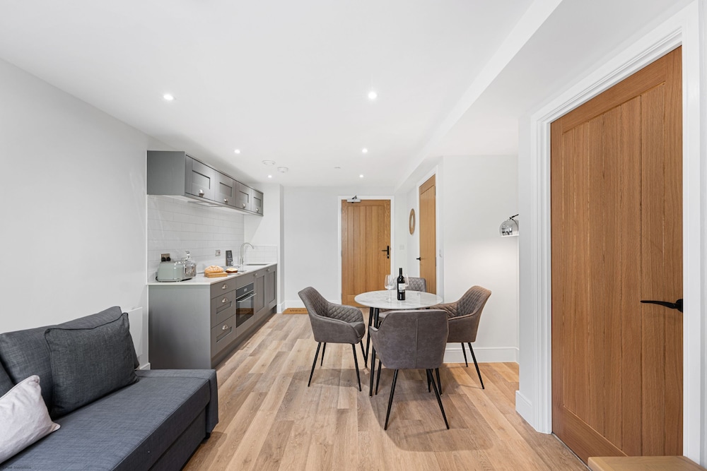 Host Stay Rock Mill 32 - Derwent
