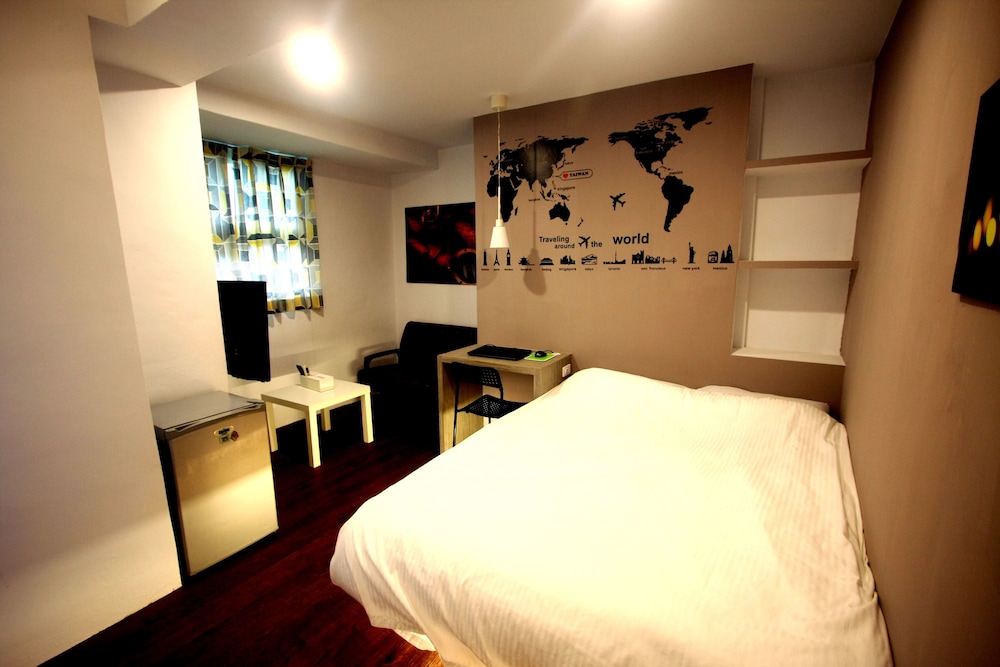 Rainbow Nest Hostel