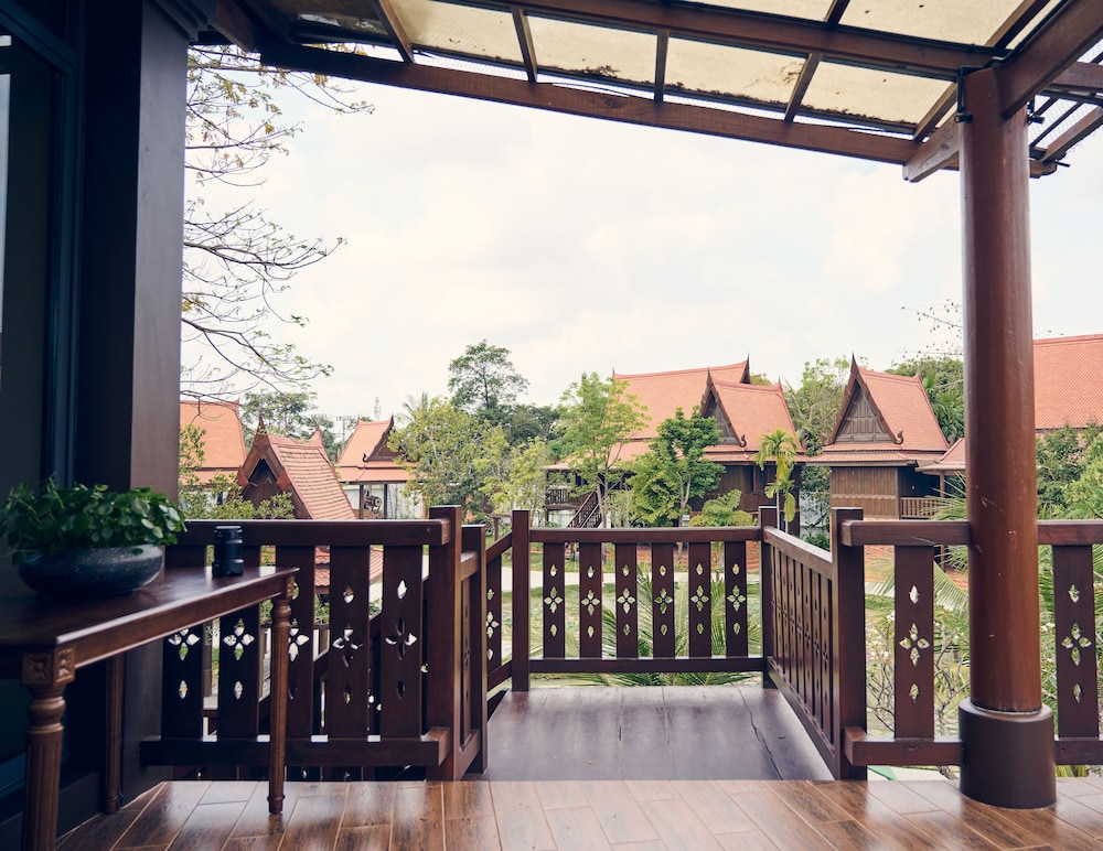 Phoum Chaufea Resort
