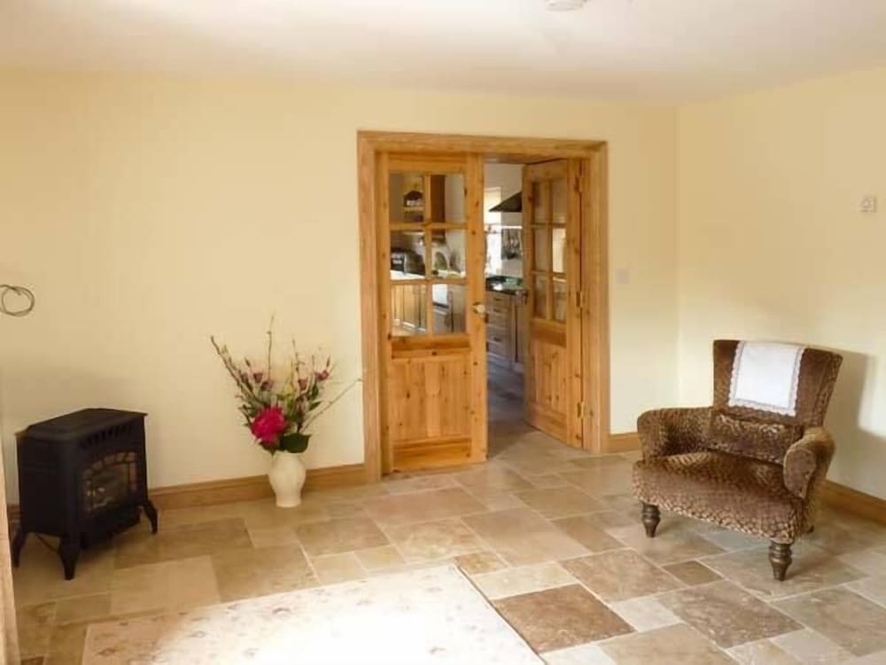 Annie's Cottage view 4