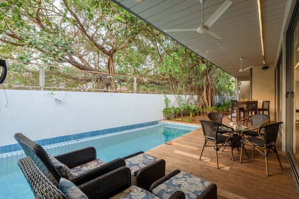 Aster by Hireavilla - 3BR w Private Pool in Parra