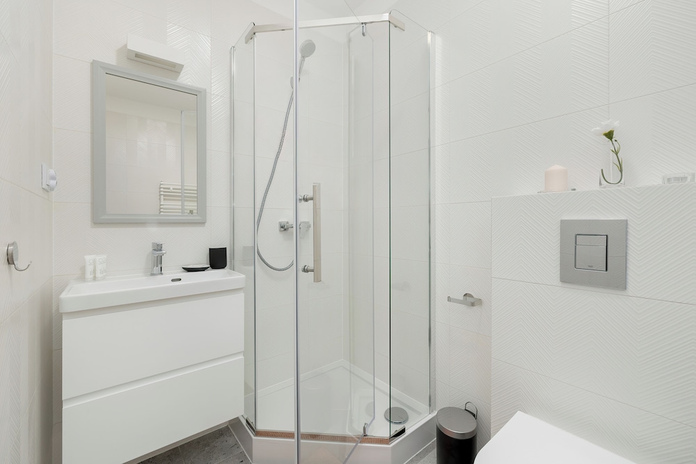 Comfortable Studio Apartments by Renters