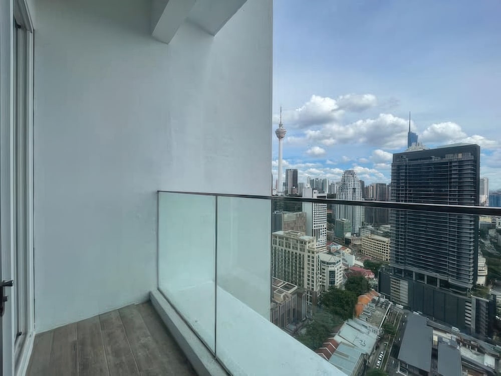 Platinum Quill Apartments Residences