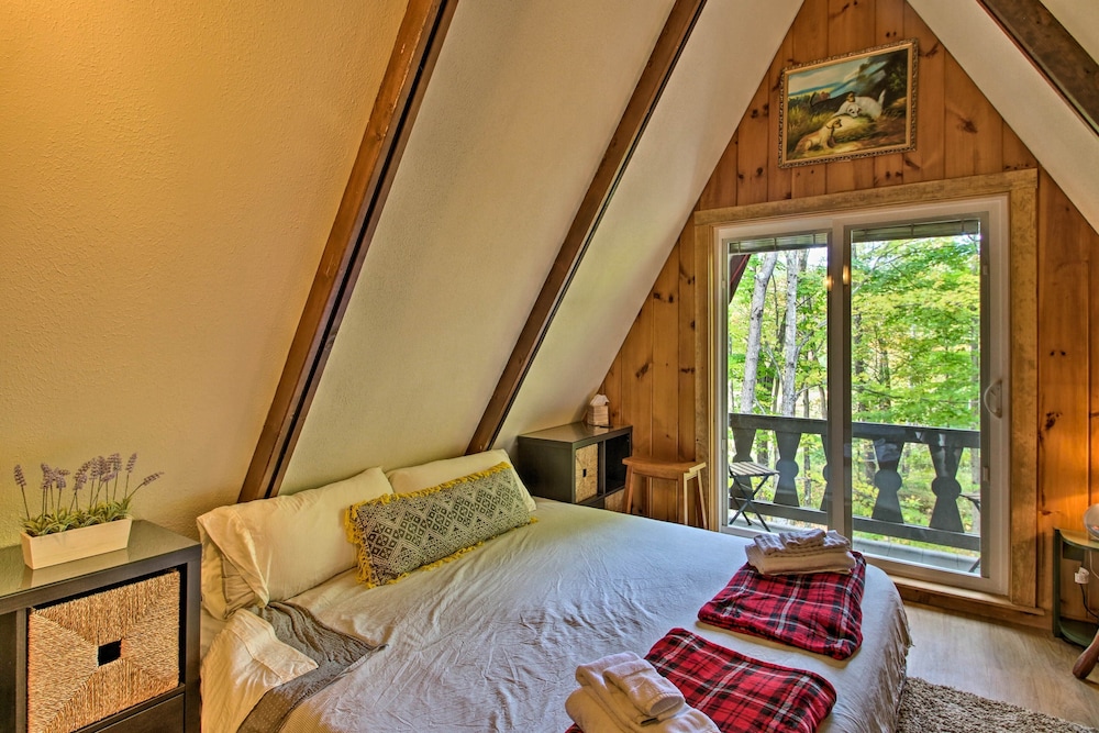 Ski Chalet on Saco < 2 Mi To Attitash Resort! view 2