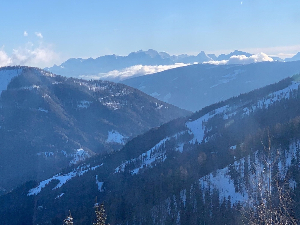 Chalet Only 200 m From ski Lift With Sauna