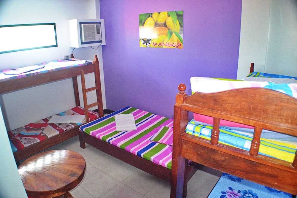 Mayon Backpackers Hostel
