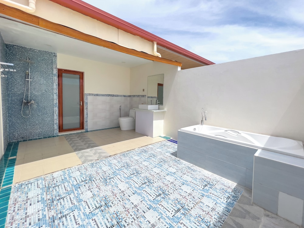 Rehendhi Villa