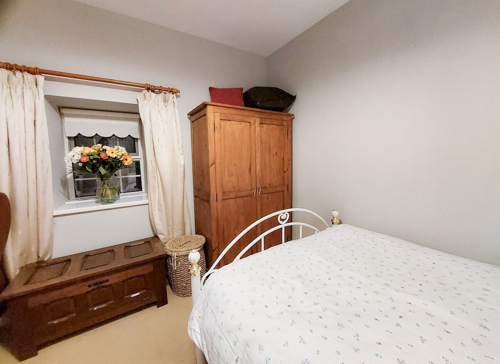 Farm View Cottage Castlerea