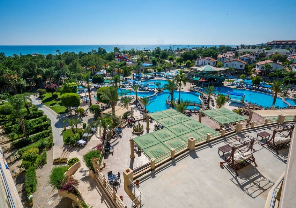Armas Pemar Beach